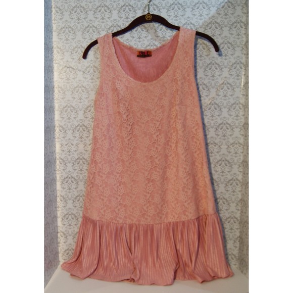 Isle Apparel Sz SM Salmon Pink Lace Drop Waist Ruffle Dress Summer Fun - Picture 2 of 8